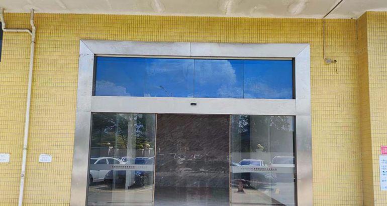 公明上村一楼3200平方厂房业主直租，首月租金减百分之10