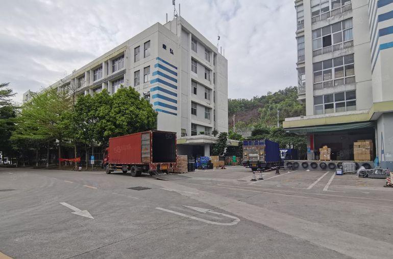 公明长圳特价厂房1020仓库出租，面积可实量每平19元