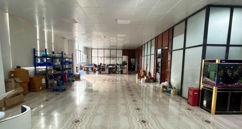 光明公明430平地铁口精装修无尘车间厂房仓库空地楼上低价出租