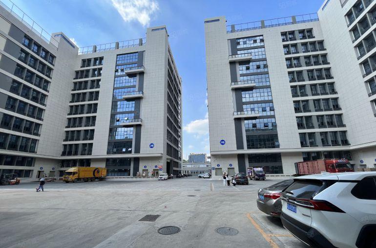 光明地铁口原房东1000平方低价办公室仓库厂房出租大小可分租