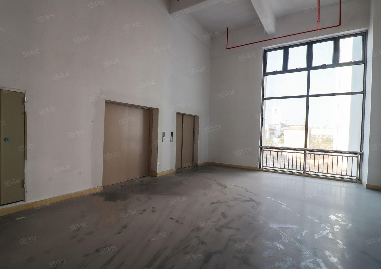 光明搬黄江,黄江整层7750平米厂房业主出租,形象佳可办环评