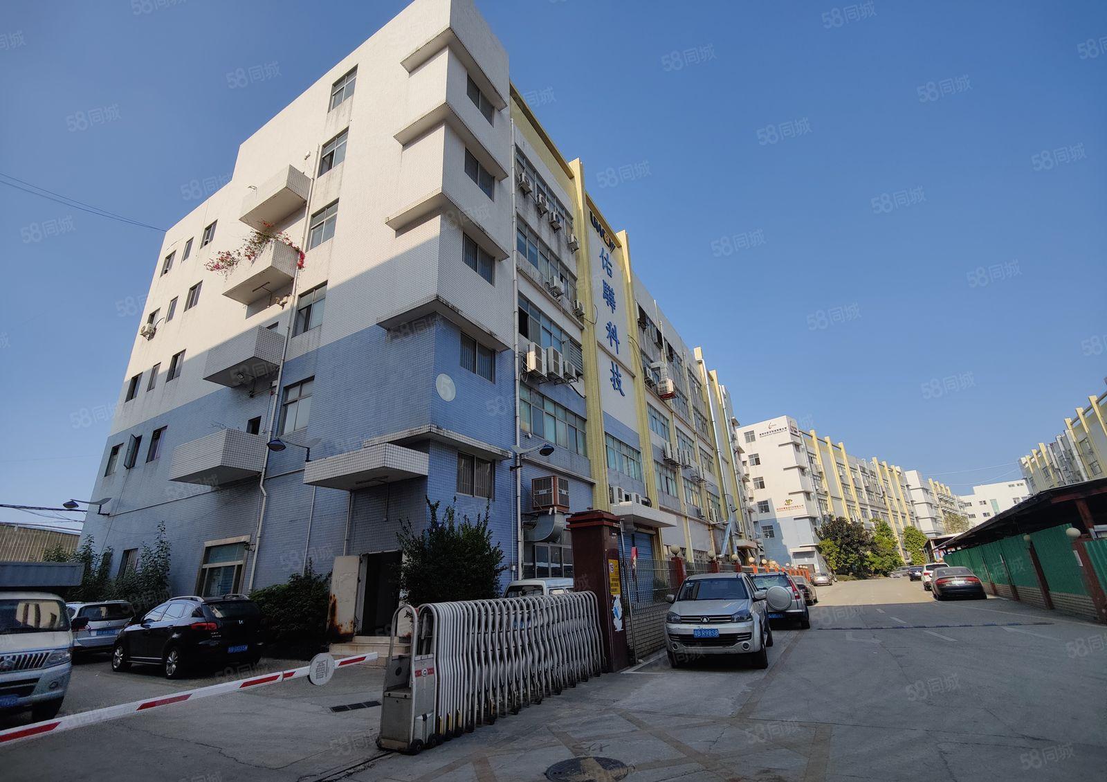 公明上村超大空地楼上2000平，带前台办公室车间，带有精装修