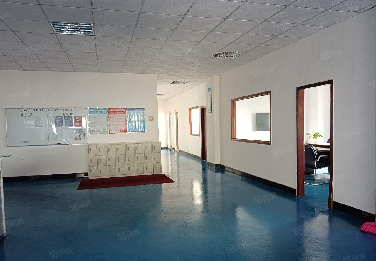 楼村地铁口整层2400平方带办公室装修，前台，重工业厂房