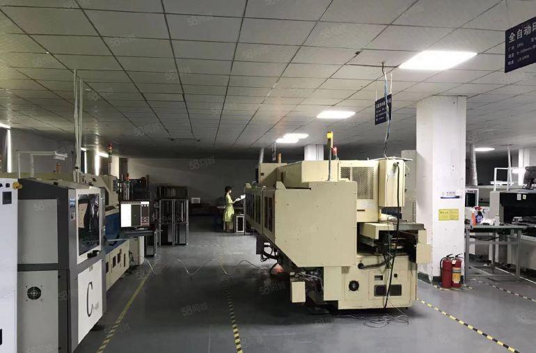 公明甲子塘原CNC厂出租750平（ 现成吊机口，20元一平）