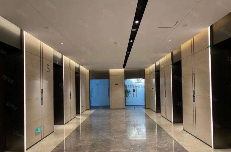 光明区凤凰城地铁口带装修楼上2000平研发电商办公大小可分