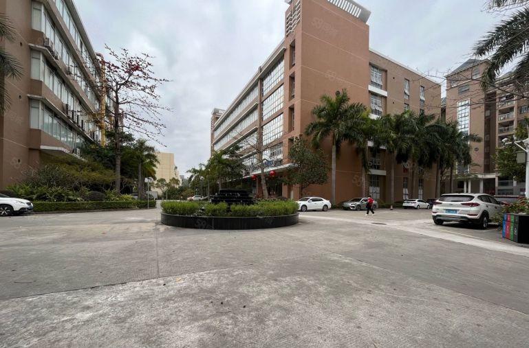 可办环评！光明全新3000平厂房出租精装修免转让费大小分租。