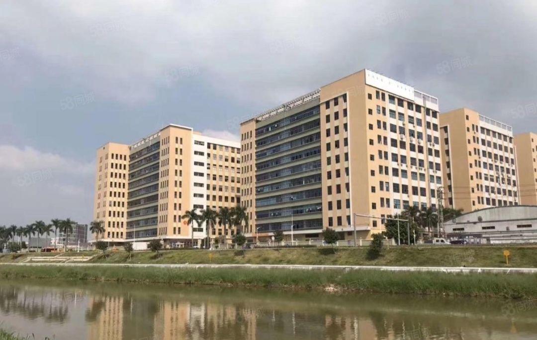 公明厂房出租（豪华装修，看中装修免费送，3楼2260平）