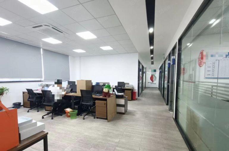 公明楼上精装修厂房带无尘车间单层1430平厂房出租