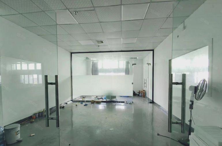 （光明公明特价厂房18元）1300平有办公室，仓库，精装修