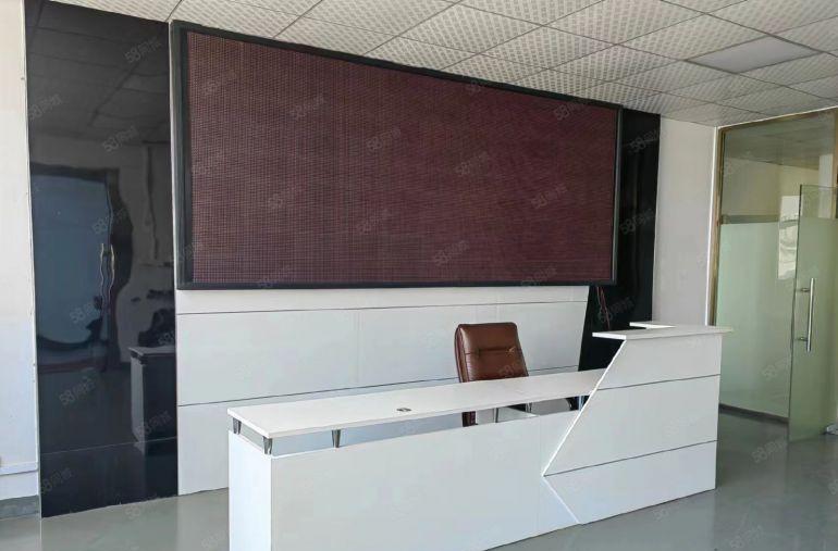 （中介勿扰）本人现有公明玉律精装厂房出租1200平无转让费