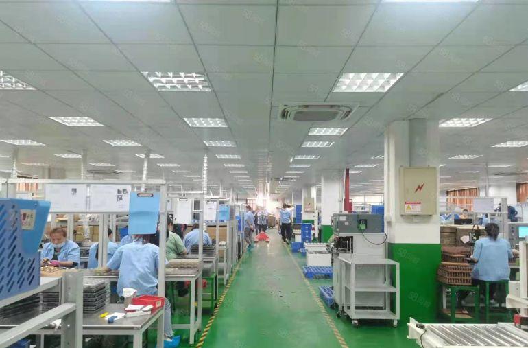 公明蒋石厂房出租1100（车间全新地平漆，水电主线到户）