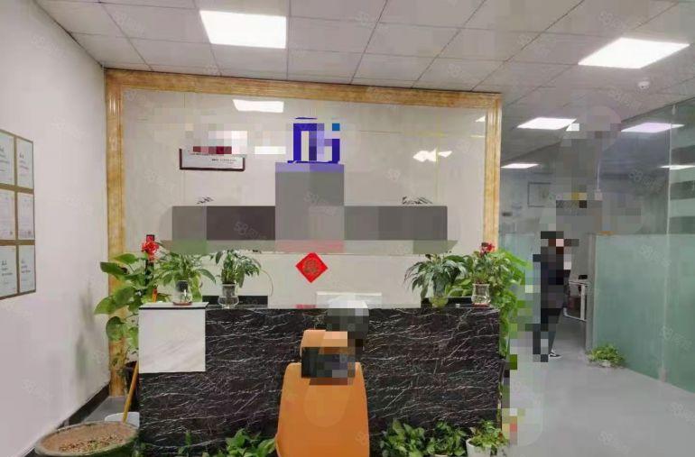 公明田寮精装厂房出租450平，是做电商，办公贸易，电子的