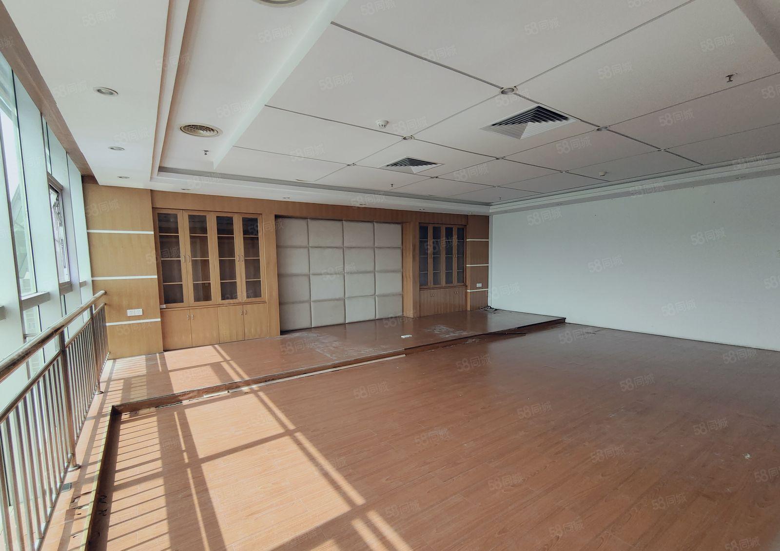 光明白花洞厂房出租660平带精装修大气前台形象好大型工业园