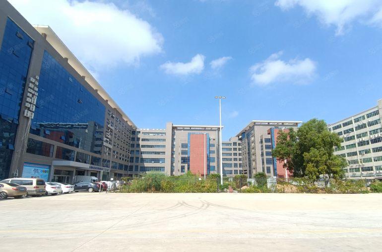 20元起大小分租光明田寮精装修厂房出租一二三楼6000平仓库