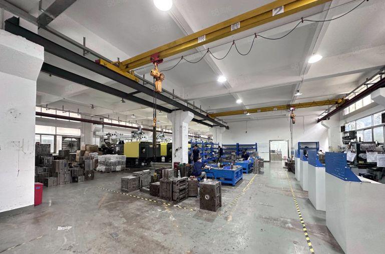 公明马山头原房东厂房出租 现成装修1800平 无公摊