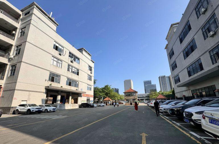 100平起光明凤凰地铁口5000平精装修办公仓库厂房出租分