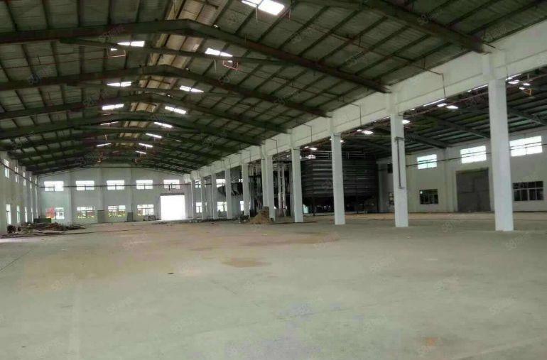 公明独院钢构厂房出租4200平高9米（带红本，可分700平）