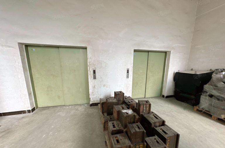 光明马田2楼600平公明松岗田洋合水口重工业精装厂房低价出租