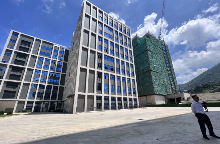 光明红本厂房出租200平起高薪补贴高达20元平免租期6个月