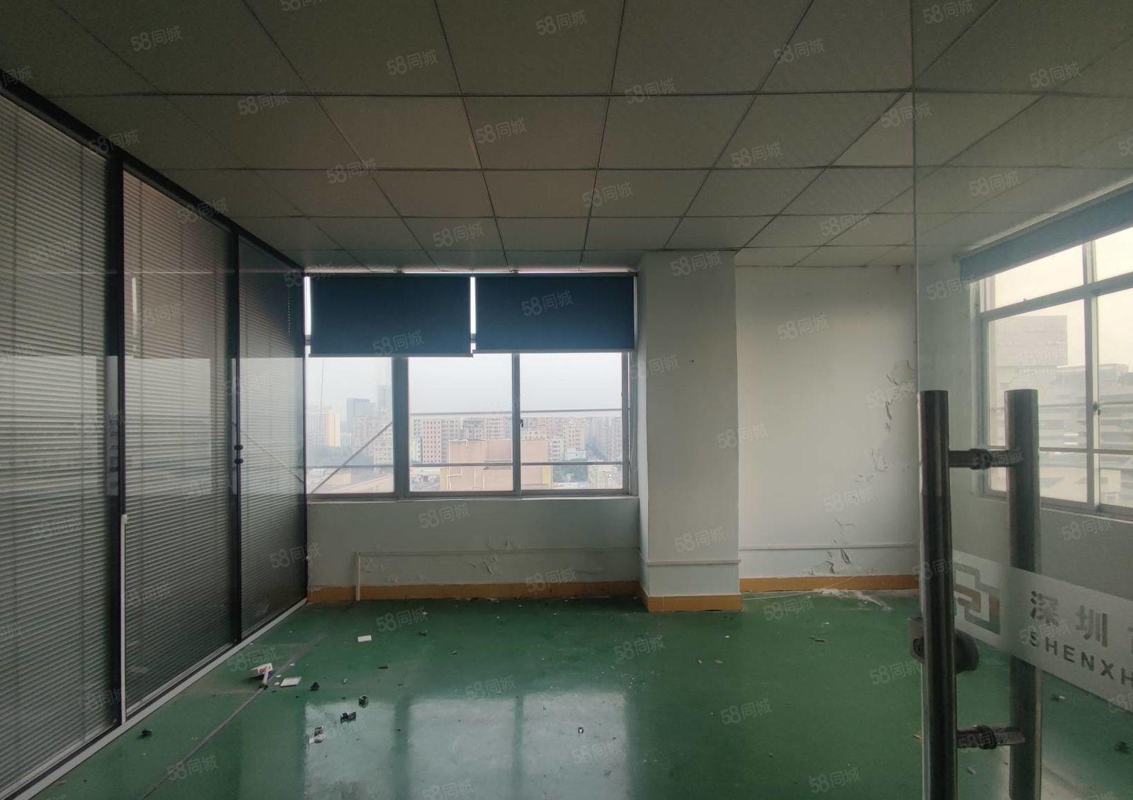 光明甲子塘新出 原房东楼上 精装修厂房700平，水电齐全！