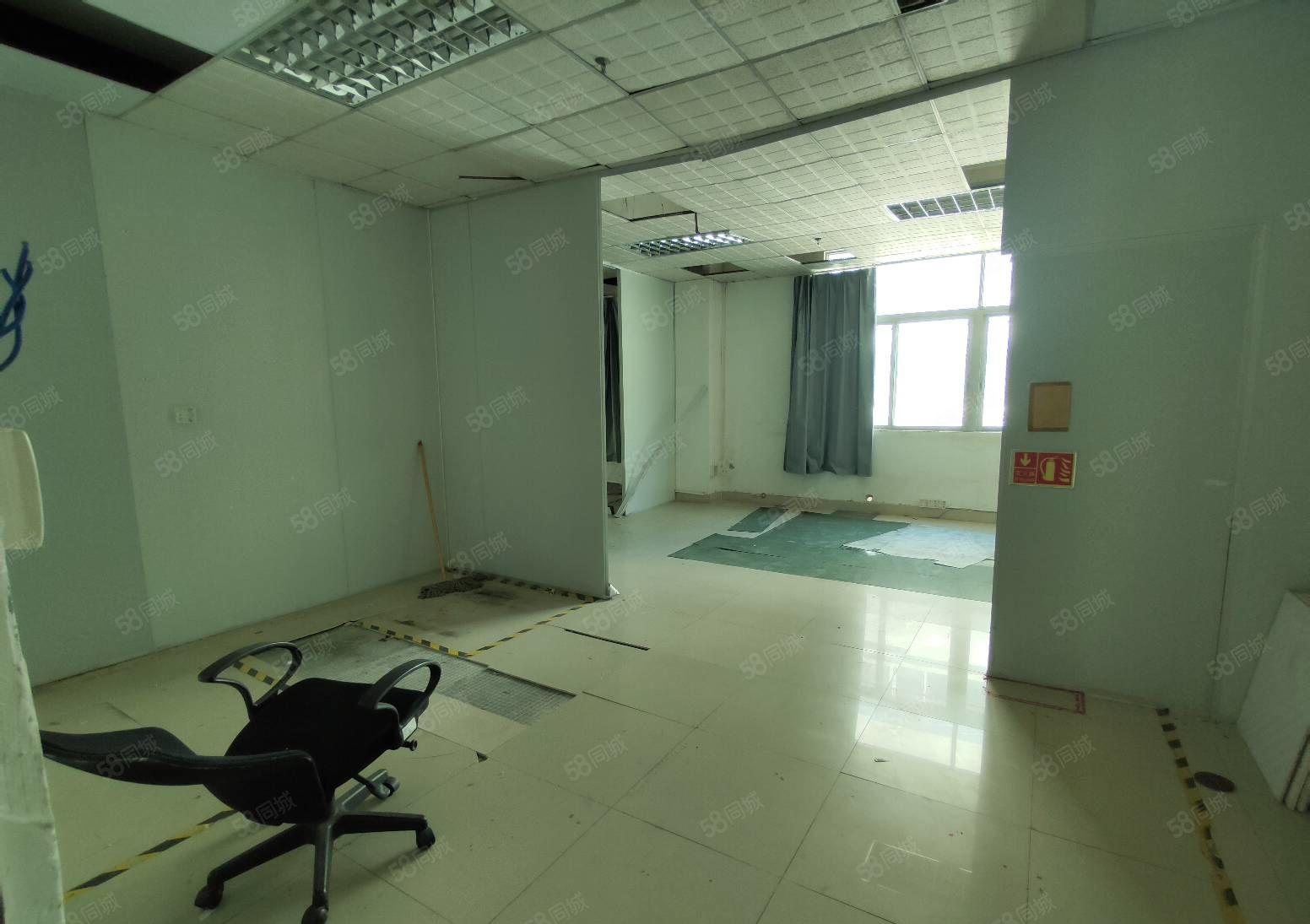 大小可分，光明龙大高速口原房东独院厂房10000平出租！