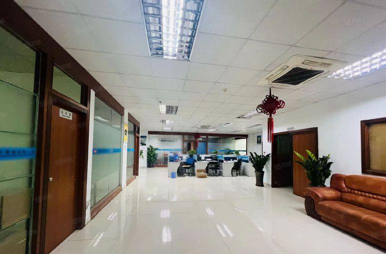 光明高新区华强创意产业园3楼整层3500平房红本厂房直租