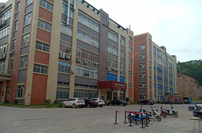 光明楼村地铁口楼上2000平原房东带装修厂房出租仓库分租