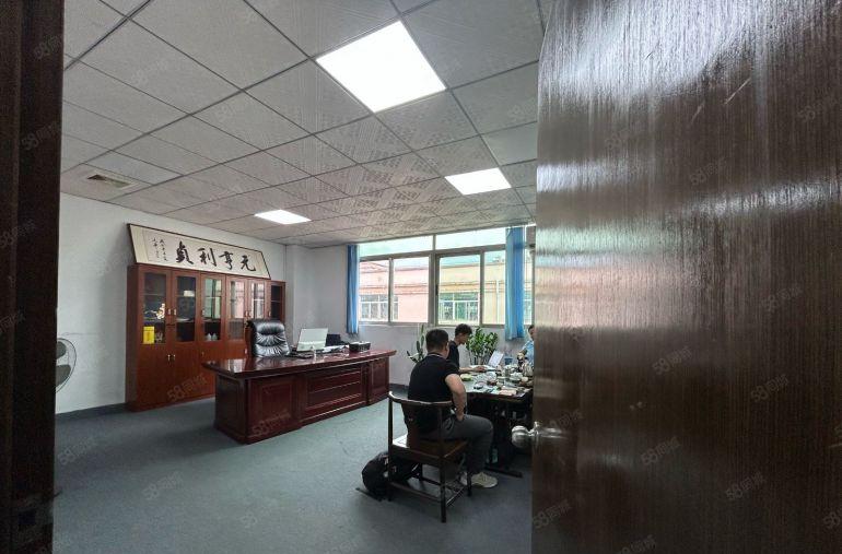 光明田竂原房东楼上1200平精装修厂房出租