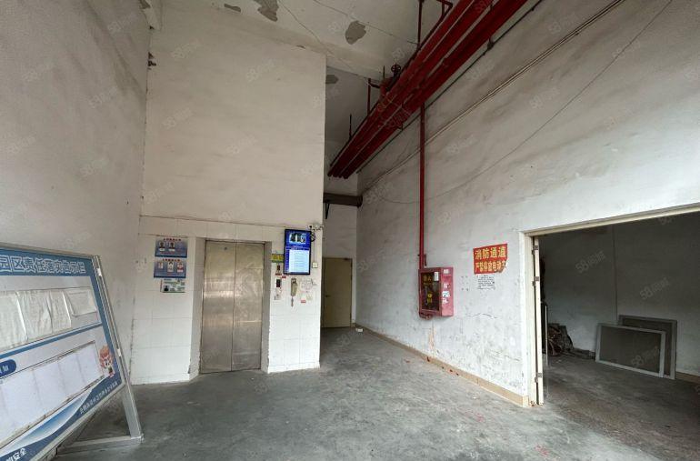 光明区公明上村楼上600平精装修厂房出租