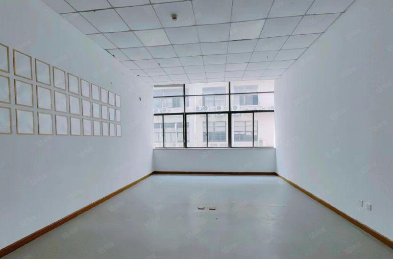 光明公明上村厂房，仓库出租2000平（5吨货梯，带卸货平台）