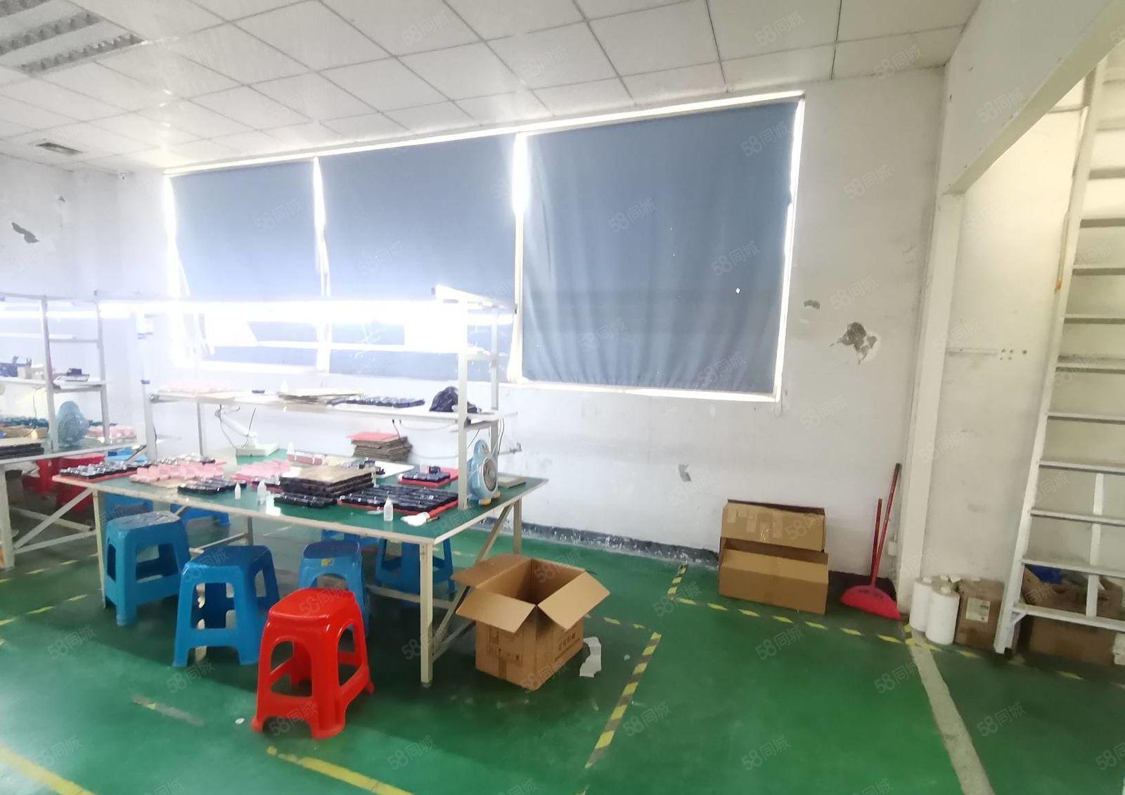 深圳光明新出大型带红本楼上650平厂房