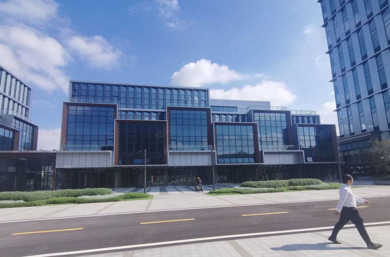 松山湖开发商独栋红本厂房2000平方 200平起租 免租半年