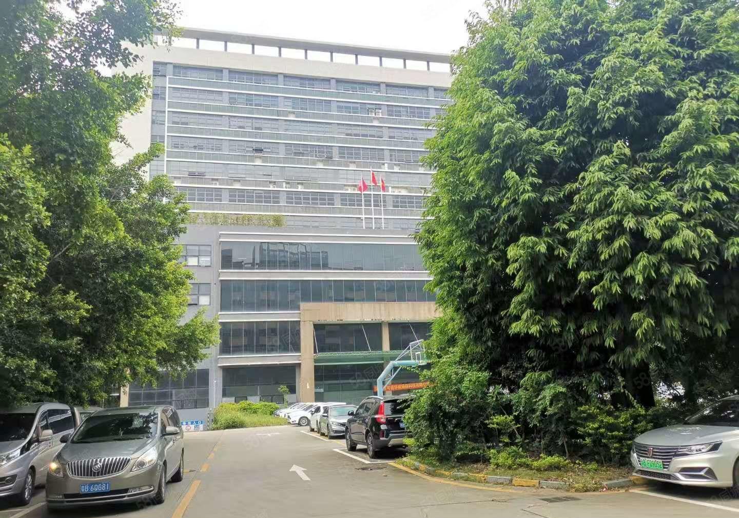 出租红本厂房3000~40000平中央空调，烟感，喷淋，精装