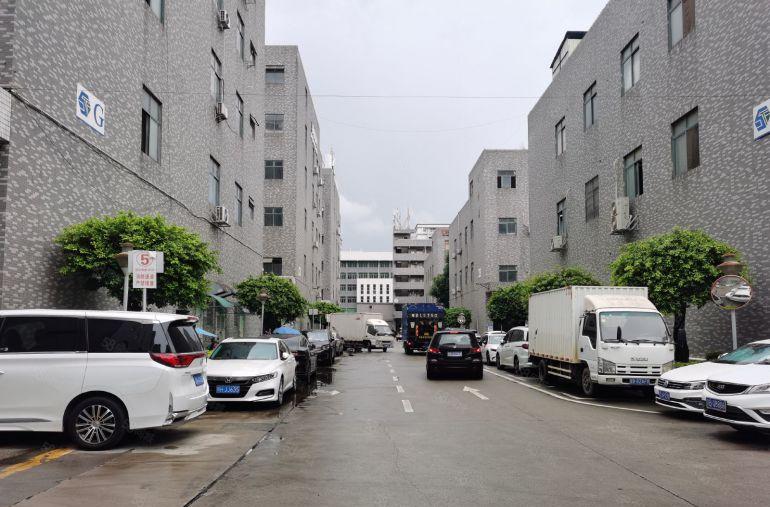 光明楼村小学附近工业区原房东2楼整层1000平厂房出租可分租