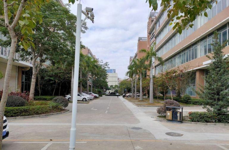 光明宝新科技园2000平厂房出租可分租一楼厂房仓库低价出租