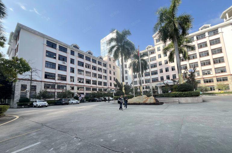 光明地铁口原房东红本工业园精装修1000平厂房出租可大小分租