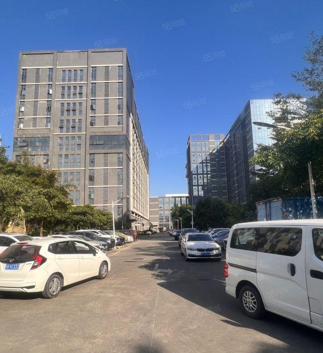 光明个人红本楼上1800平可申请补贴5吨货梯带装修