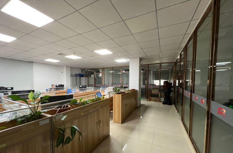 光明大街地铁站3楼600平4楼400平豪装 车位充足