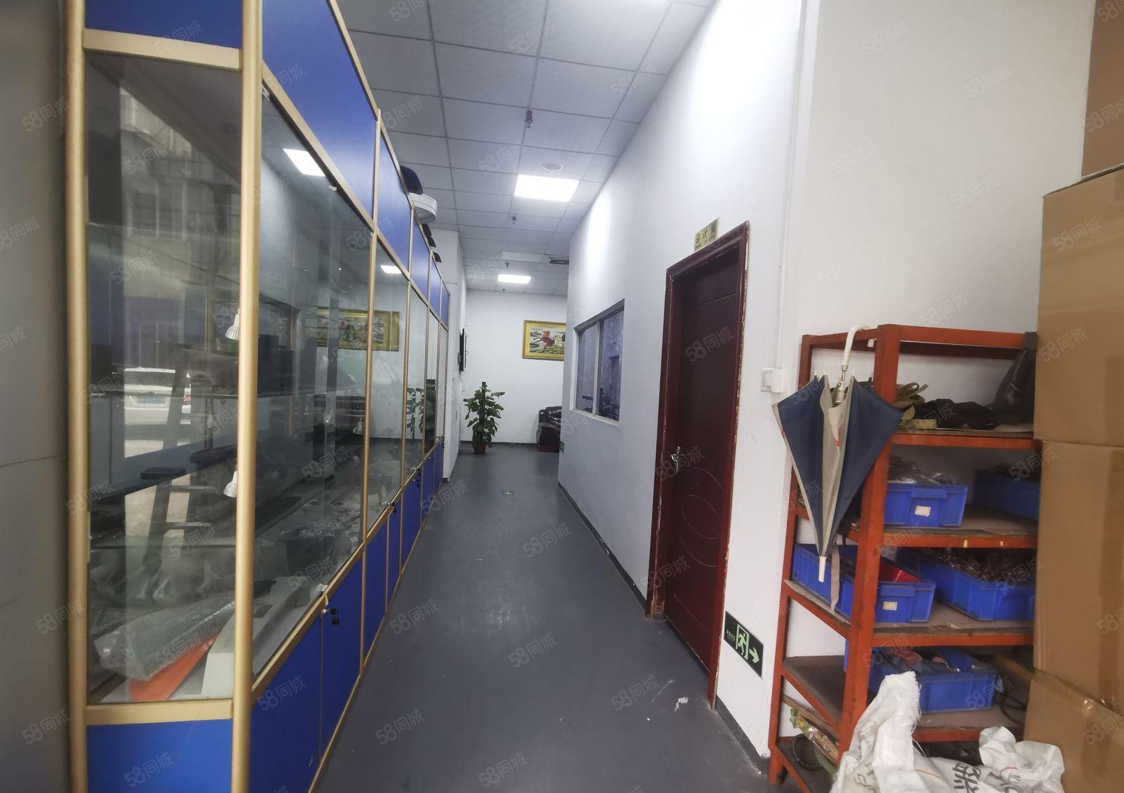 公明西田原房东独门独院1400平厂房招租空地大好招工