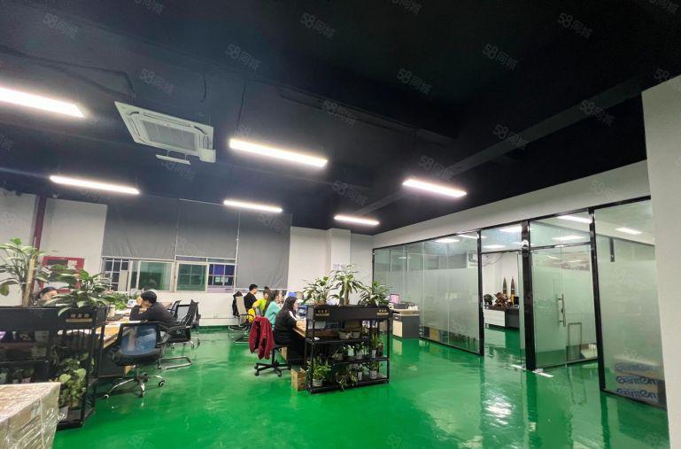 公明马山头楼上整层1500平方精装修原房东厂房出租三吨大货梯