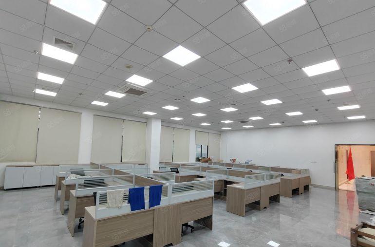 10年合同独门独院出租光明红本厂房出租8千平原房东厂房出租