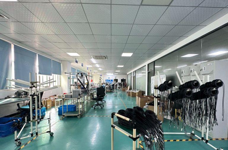 公明原房东新出1000平方，精装修，洁净车间加仓库，厂房招租