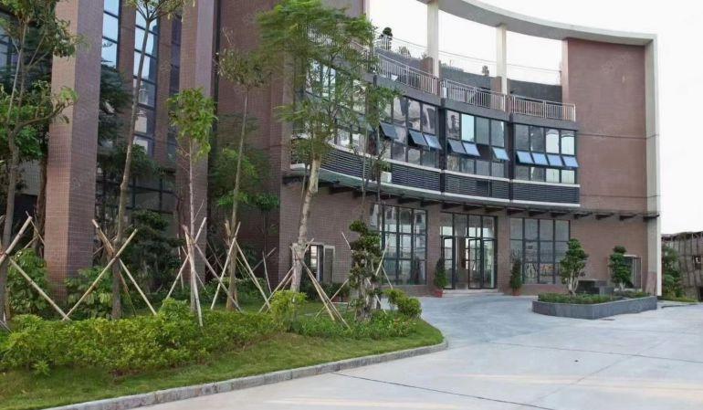 实际面积出租（公明合水口715平适用生物医疗，科研，显示屏）