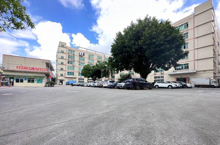 光明原房东1000平厂房出租 园区空地大停车位充足 可分租