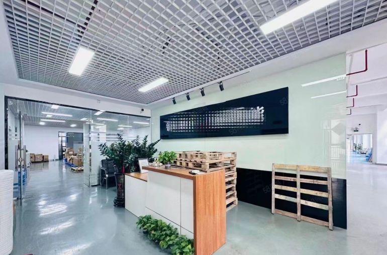 光明可补贴高新工业园200平起可分租精装修厂房一楼仓库出租