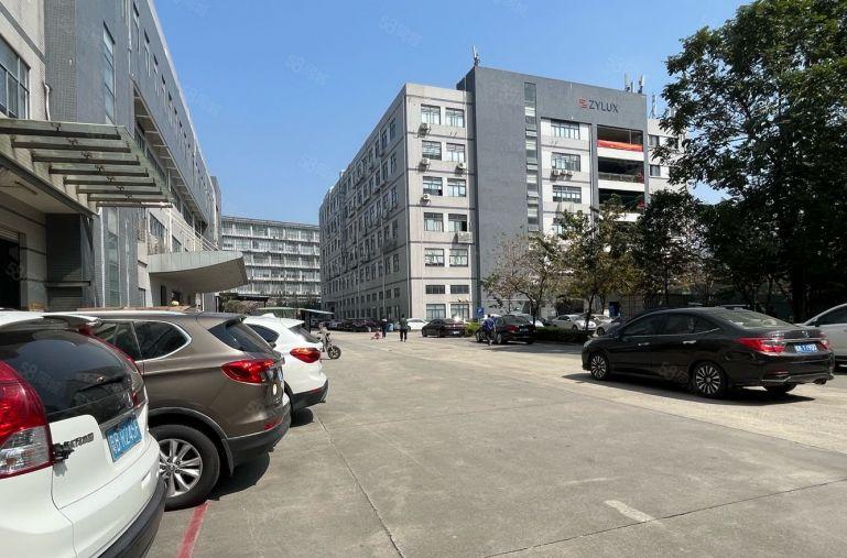 南光高速出口原房东红本园区楼上精装整层1500平，可分租