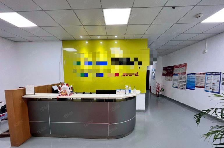 光明楼村地铁口500米楼上500平厂房出租带豪华装修