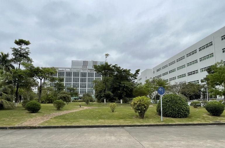 坪山大工业区10000平高6米独栋红本厂房实际面积出租可分租