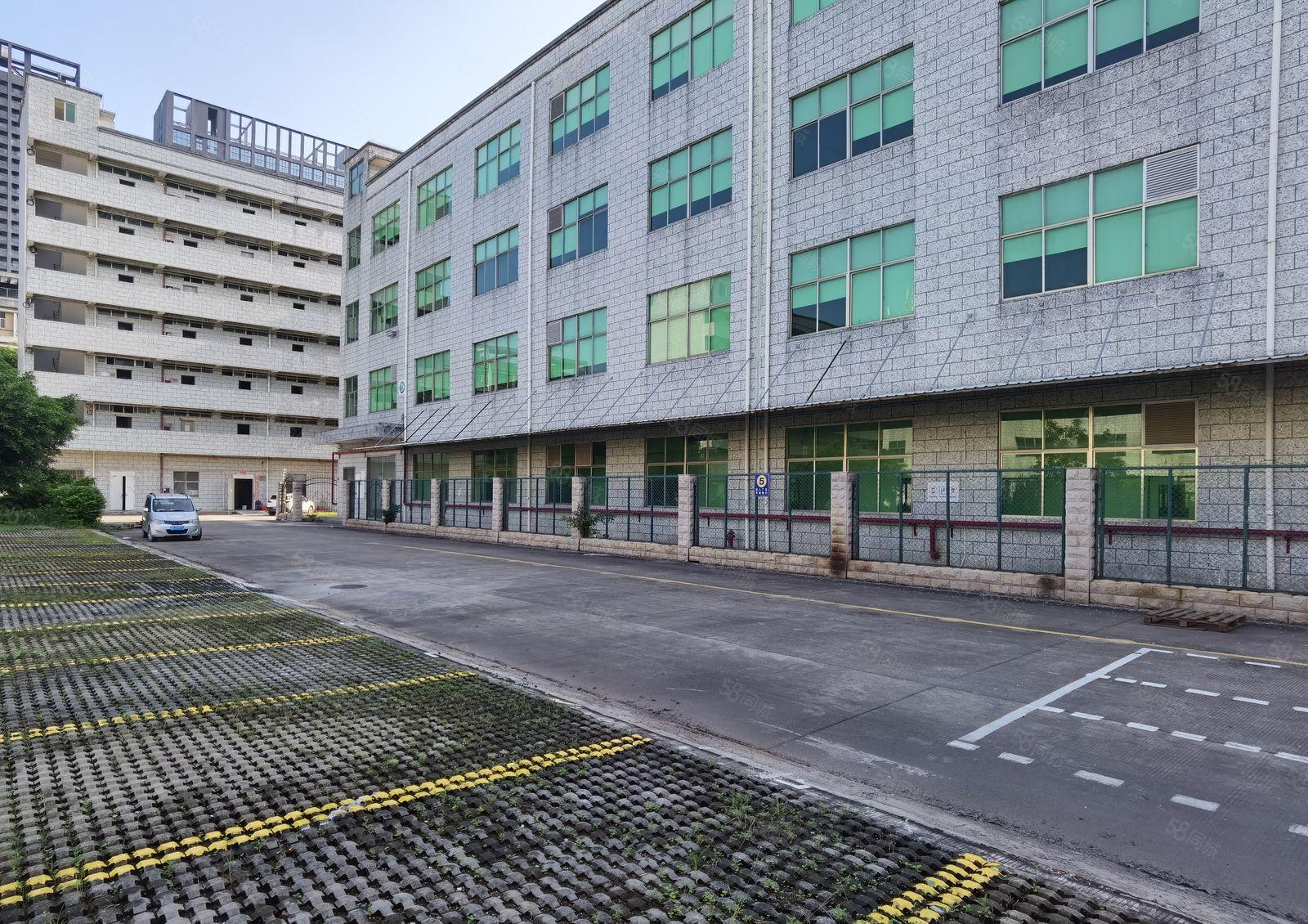 500平起分租，坪山5万平工业园厂房仓库出租，带装修合同8年