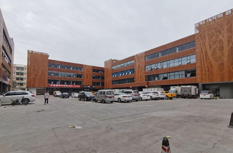 坪山南坪快速入口旁2000平带喷淋一楼厂房出租现成办公室